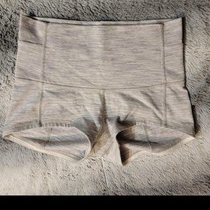 Lululemon High Rise Boogie Short Size 6